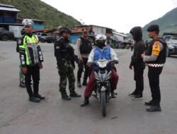 Sinergitas TNI-Polri, Polres Puncak Jaya Polda Papua Gencar Laksanakan Patroli Dialogis Jelang Tahap Pungut Suara Pilkada 2024