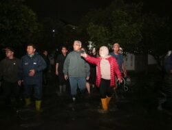 Wali Kota Bandung Tinjau Banjir Rancanumpang dan Bandung Indah Raya, Pastikan Solusi Berkelanjutan