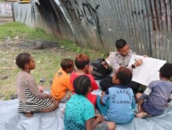 Subsatgas Si-Ipar Polres Jayawijaya Gelar Kegiatan Edukasi untuk Anak-Anak di Asrama Honai Masyarakat Yahukimo – Lanny, Wamena