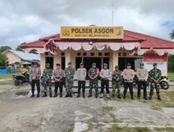 Berikan Rasa Aman Kepada Masyarakat Polsek Asgon Dan Pos Ramil Assue Gelar Patroli Bersama