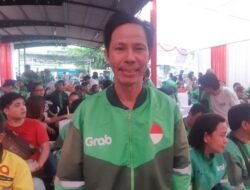 Pengemudi Ojol Senang, Dapat Pelayanan Kesehatan Gratis Hari Bhayangkara ke-79 Polda Sulut