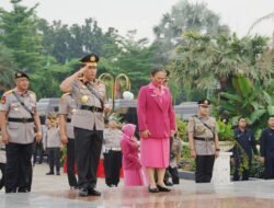 Jelang Hari Bhayangkara, Kapolri Ziarah ke Makam BJ Habibie hingga Hoegeng