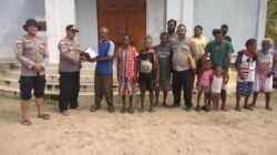 Polsek Sarmi Kota Gelar Bakti Sosial Sambut Hari Bhayangkara Ke-79.Di Pulau Terluar