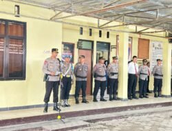 Kapolres Jayawijaya Pimpin Upacara Korps Raport, 25 Personel Terima Kenaikan Pangkat